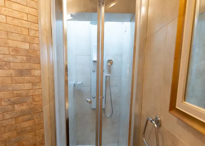 Aetoma Hotel