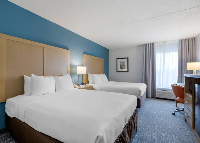 Comfort Inn & Suites Alexandria West