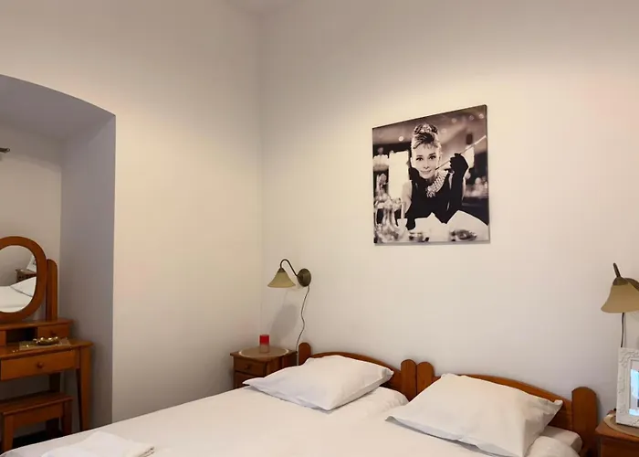 Hotel Przy Oslej Bramie - Zamek Ksiaz