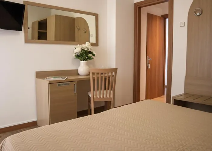 Hotel Columbia&Ninfea