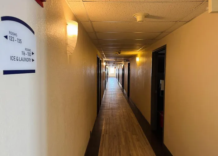 Baymont By Wyndham Sault Ste Marie Mi