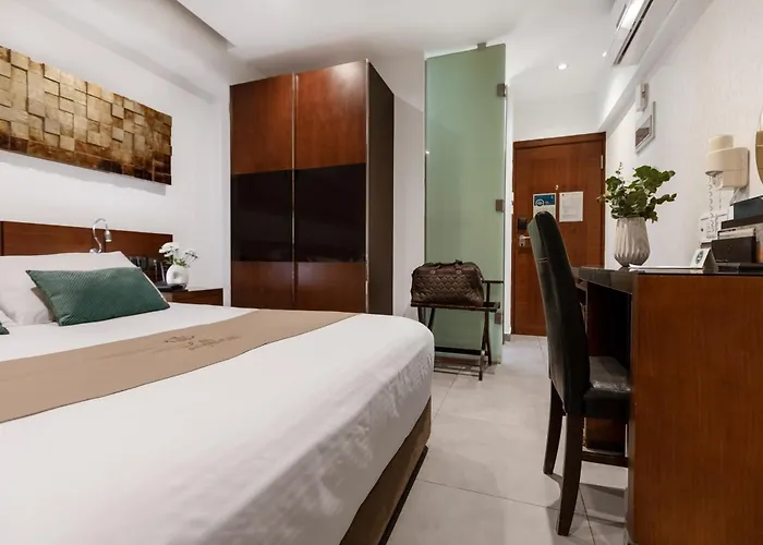 Achilleos City Hotel