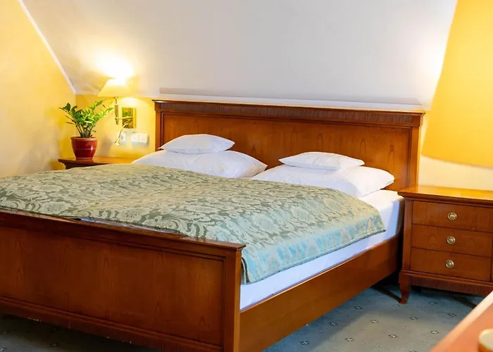 Altstadthotel Braeuwirt