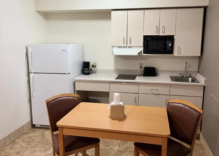 Blue Bonnet Suites -Lubbock, Tx - Medical Center