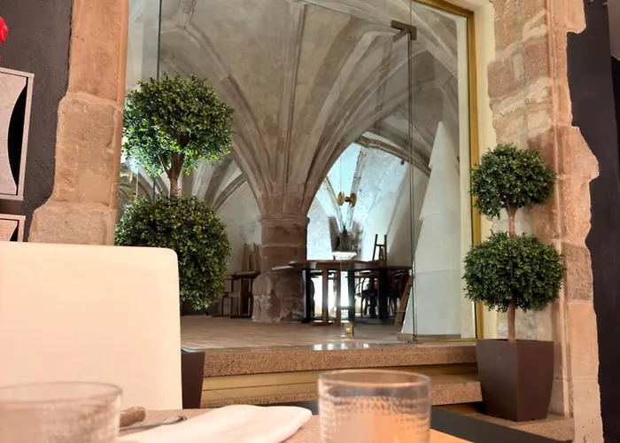 Logis Hotel De Paris - Restaurant - Patisserie