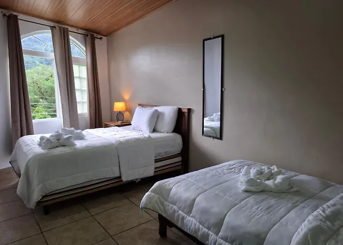 Hotel La Casa de la Abuela