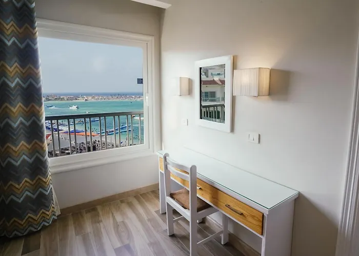 Beau Site Hotel