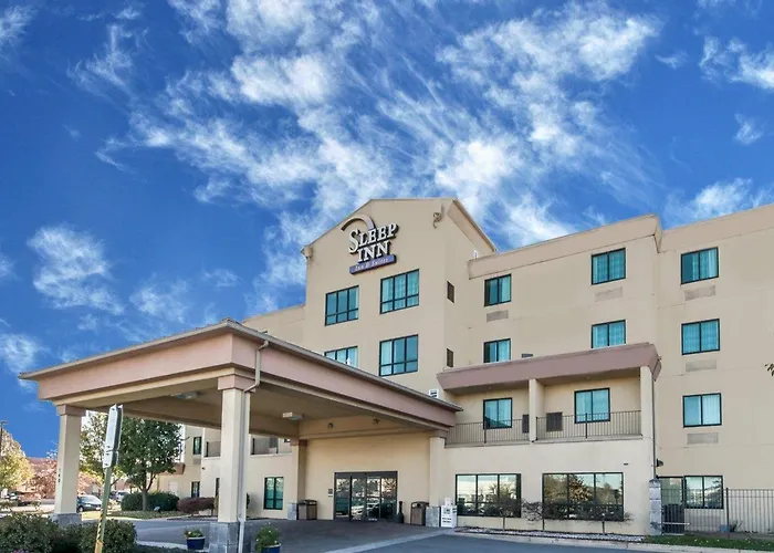 Sleep Inn & Suites Winchester Near University