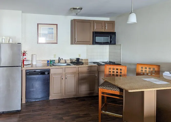 Quality Inn & Suites Northampton - Amherst