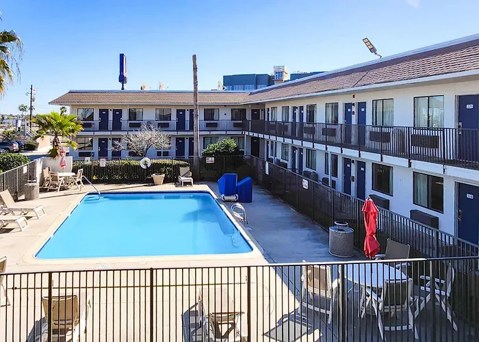 Motel 6-Galveston, Tx