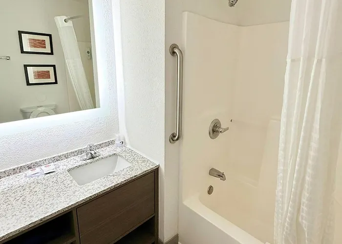 Comfort Inn Gallup I-40 Exit 20