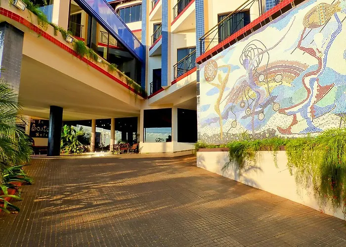 De La Costa Hotel