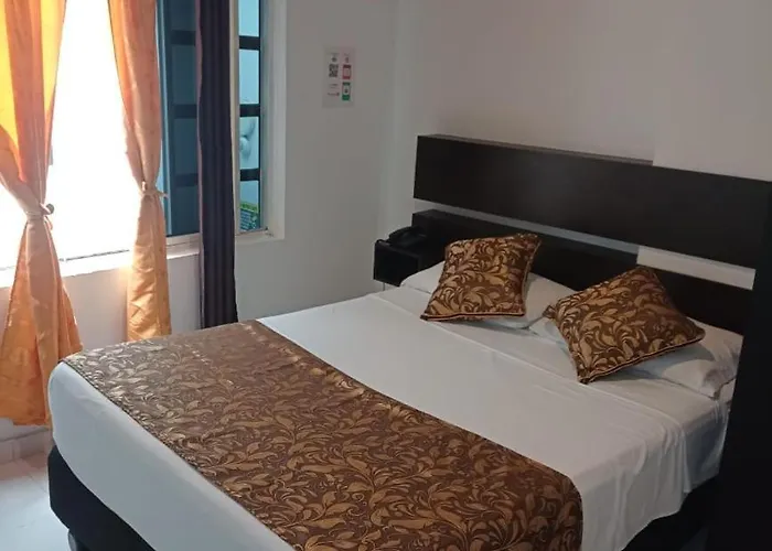 Hotel Palms Central