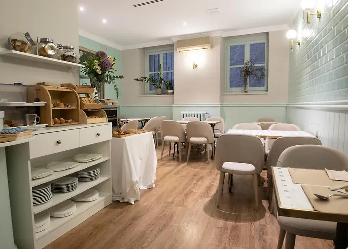Hotel Infanta Isabel By Recordis Hotels