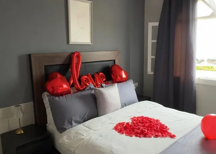 Amwaj Hotel