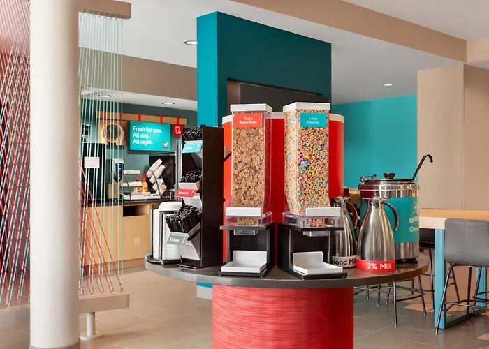 Avid Hotel Boston Logan Airport - Revere By Ihg