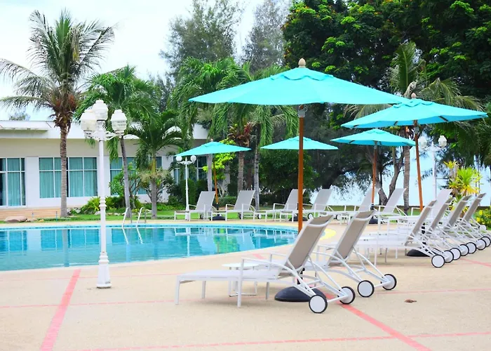 Seapine Beach Golf And Resort Hua Hin