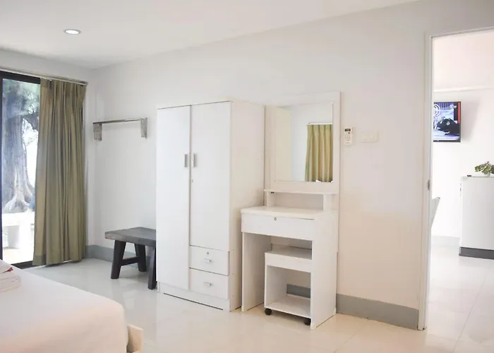 Seapine Beach Golf And Resort Hua Hin