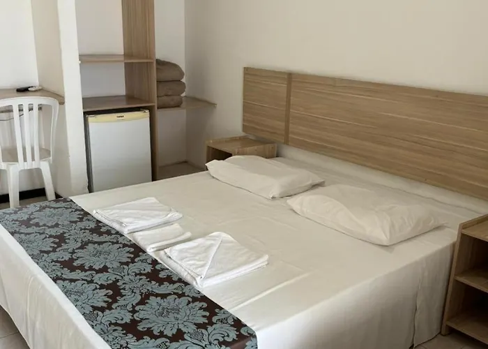 Golfinho Plaza Hotel