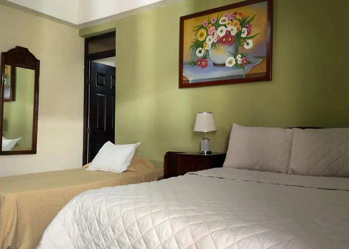 Hotel Vizcaíno León