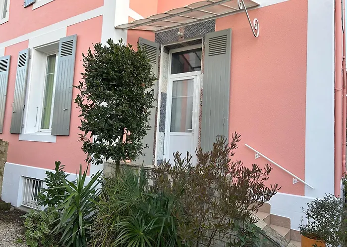 Petit Appartement dans une maison