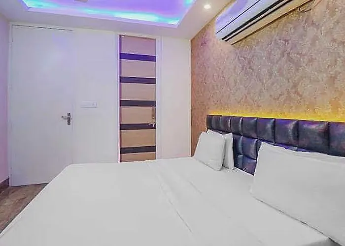 Super Hotel O Vivaan Residency