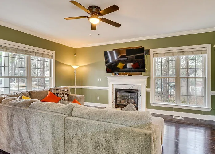 Wendell Home W/ Fenced Yard, Close To Raleigh