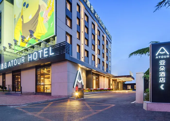 Dalian Airport Yingke Road Atour Hotel