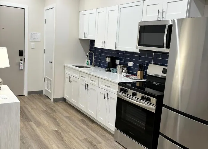 Seaport Suites