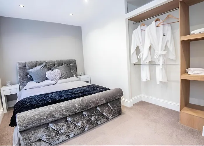 The George Wright Boutique Hotel, Bar & Restaurant