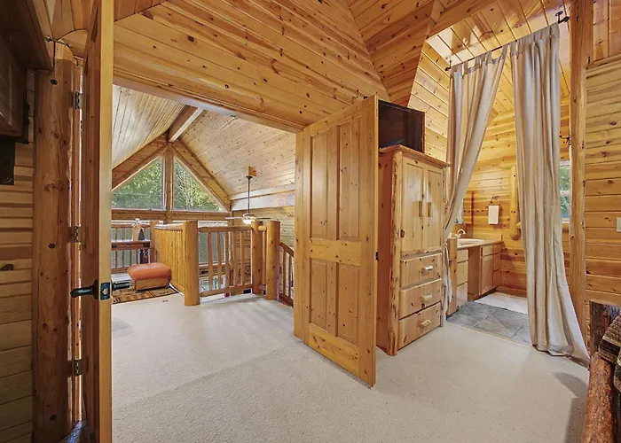 Govy Alpine Getaway - Meredith Lodging