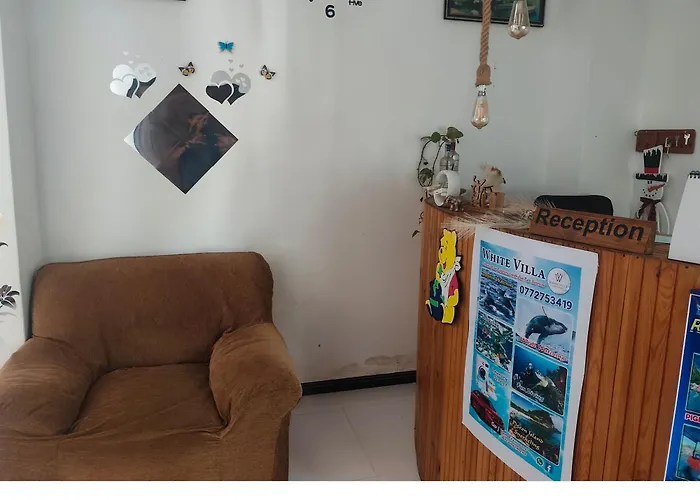 White Villa Hotel