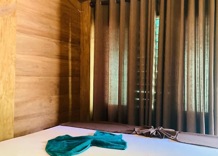 Sinharaja Pitadeniya Villa