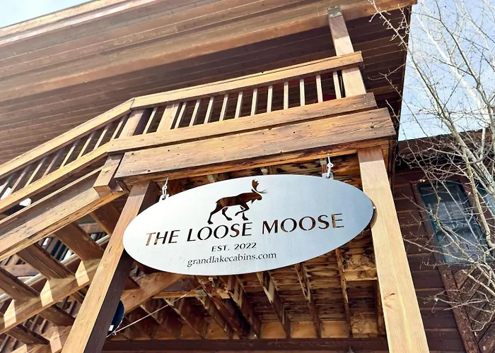The Loose Moose Lodge