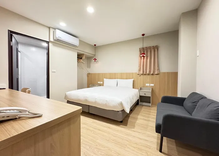 Yoshi Hotel - Tainan Sinmei Branch