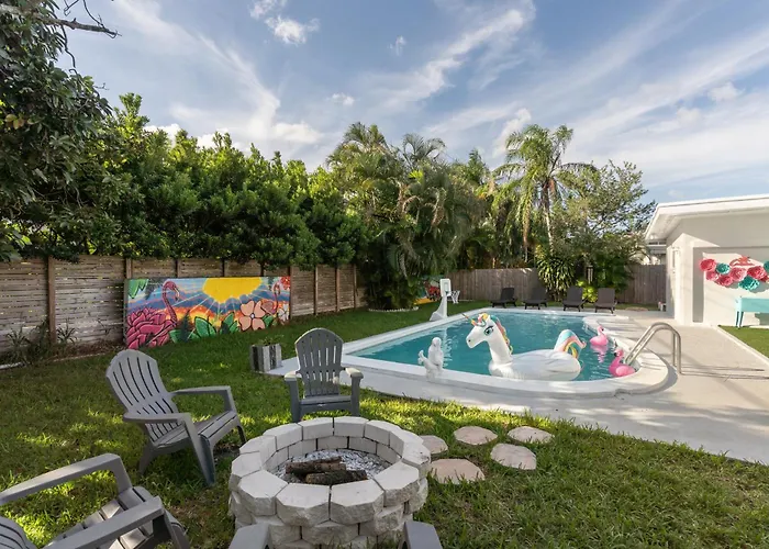 Miami Villa With Heated Pool Luxury Stay