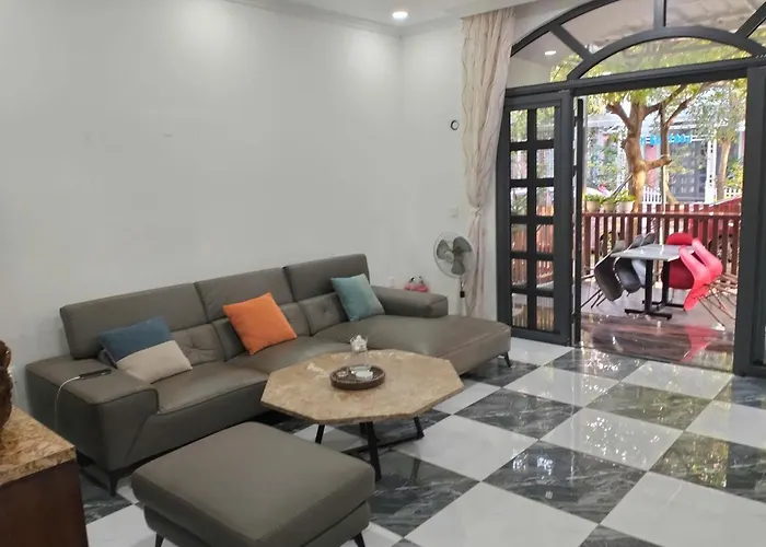 Tanya Phu Quoc Hotel