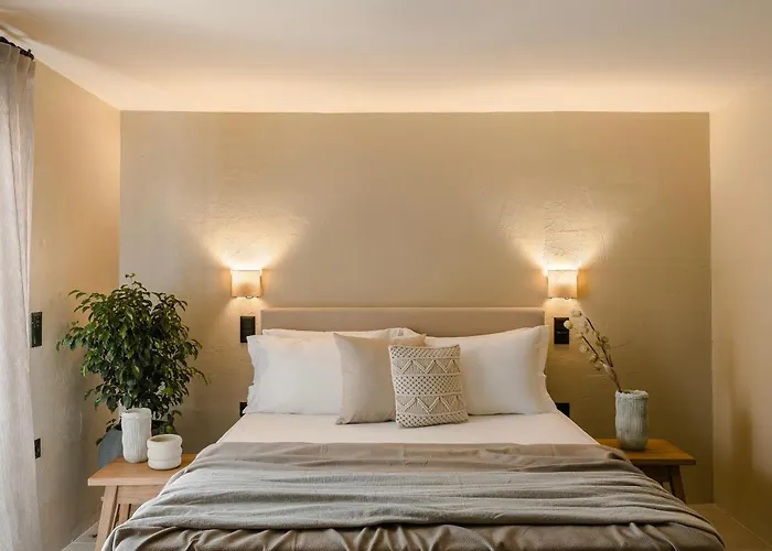 Nomade Agora Suites - Lixouri Town Centre, Kefalonia - Private Balconies