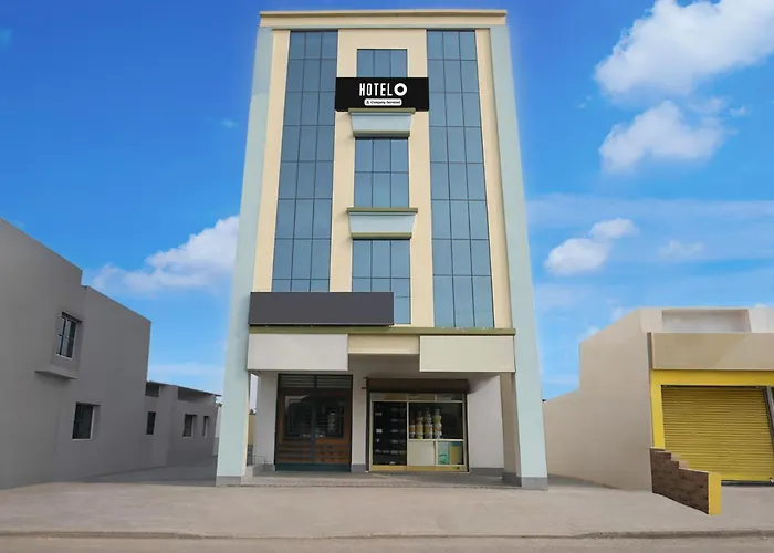 Hotel O VK Palace