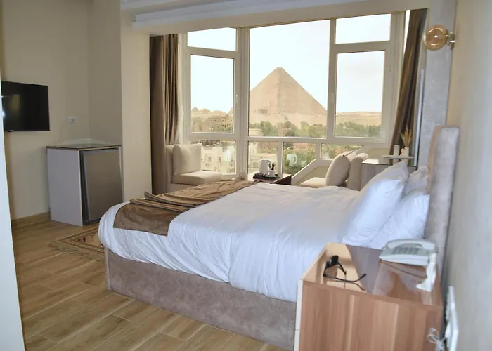 Pyramids Wonders Hotel