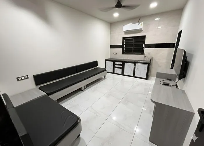 Hotel Rajwada