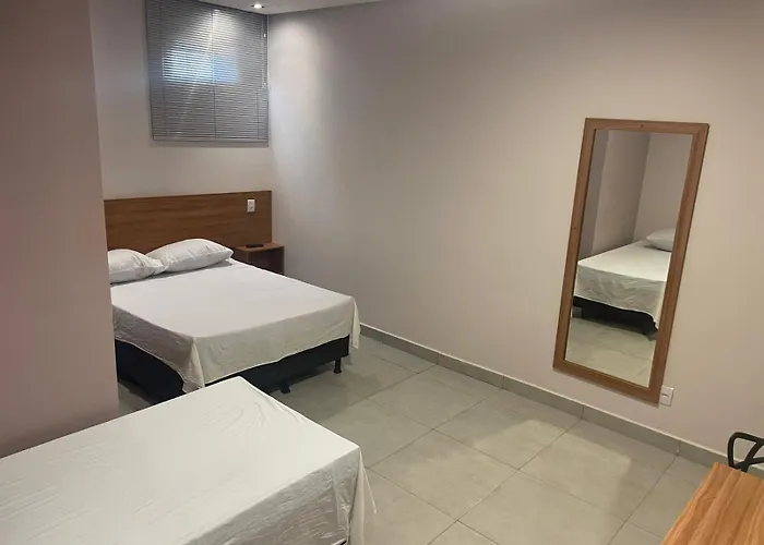 Suíte simples com ventilador , Obs não é a da foto