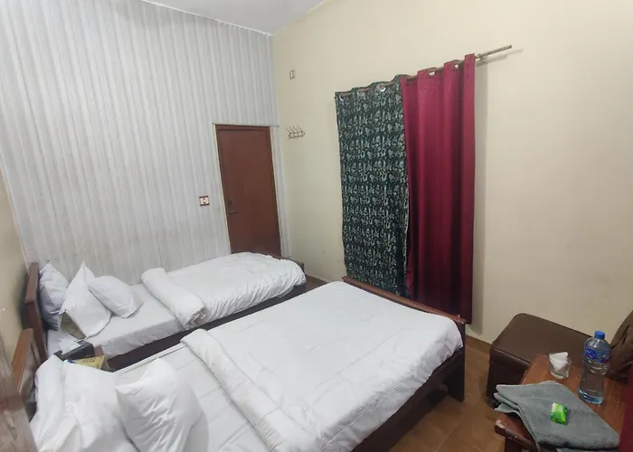 Al Huda Hotel