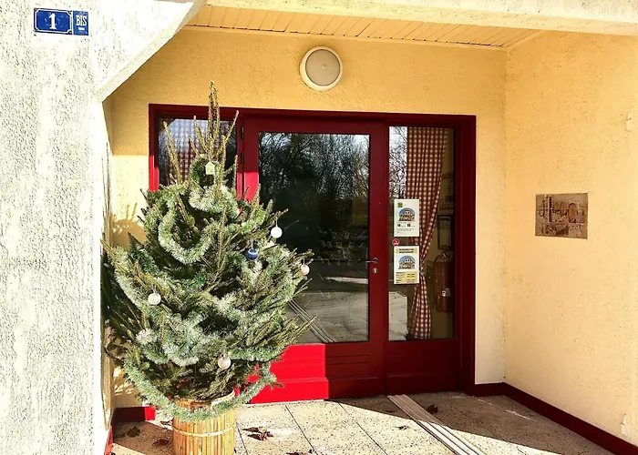 Logis Hotel Les 200 Bornes