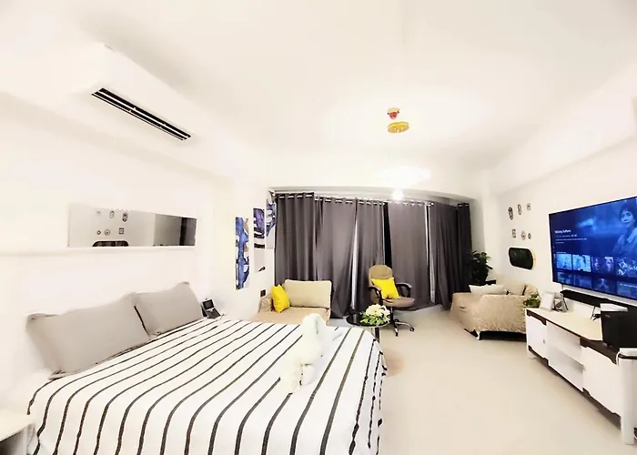 Aeon Condon Studio Unit