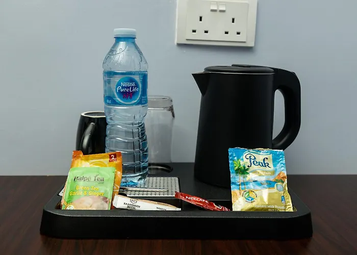 Kaashmeen Hotel & Suite