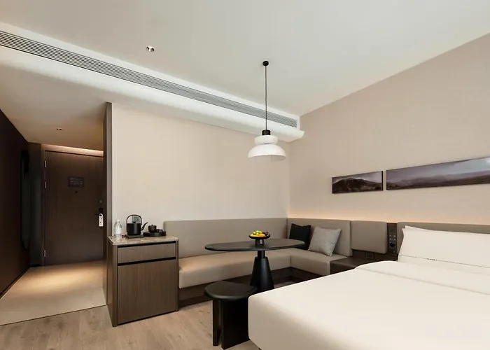 Atour Hotel Yintai Department Store At Wenzhou South Station