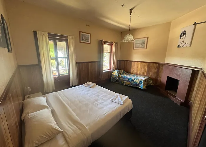 Mannum Hotel