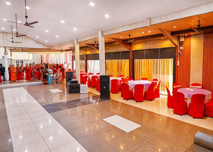 Royals Home Resort