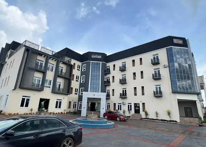 De New Dawn Hotel